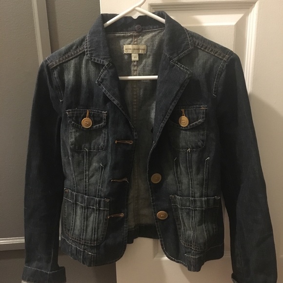 Jackets and shirts - Picture 2 of 6